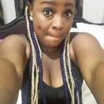 Photo femme nue offerte sur le 22